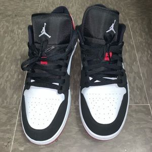 Jordan 1 lows Black Toe